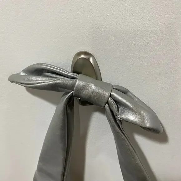 Nordstrom Y2K Silver Shoulder Bag, Bow detail - Picture 8 of 14